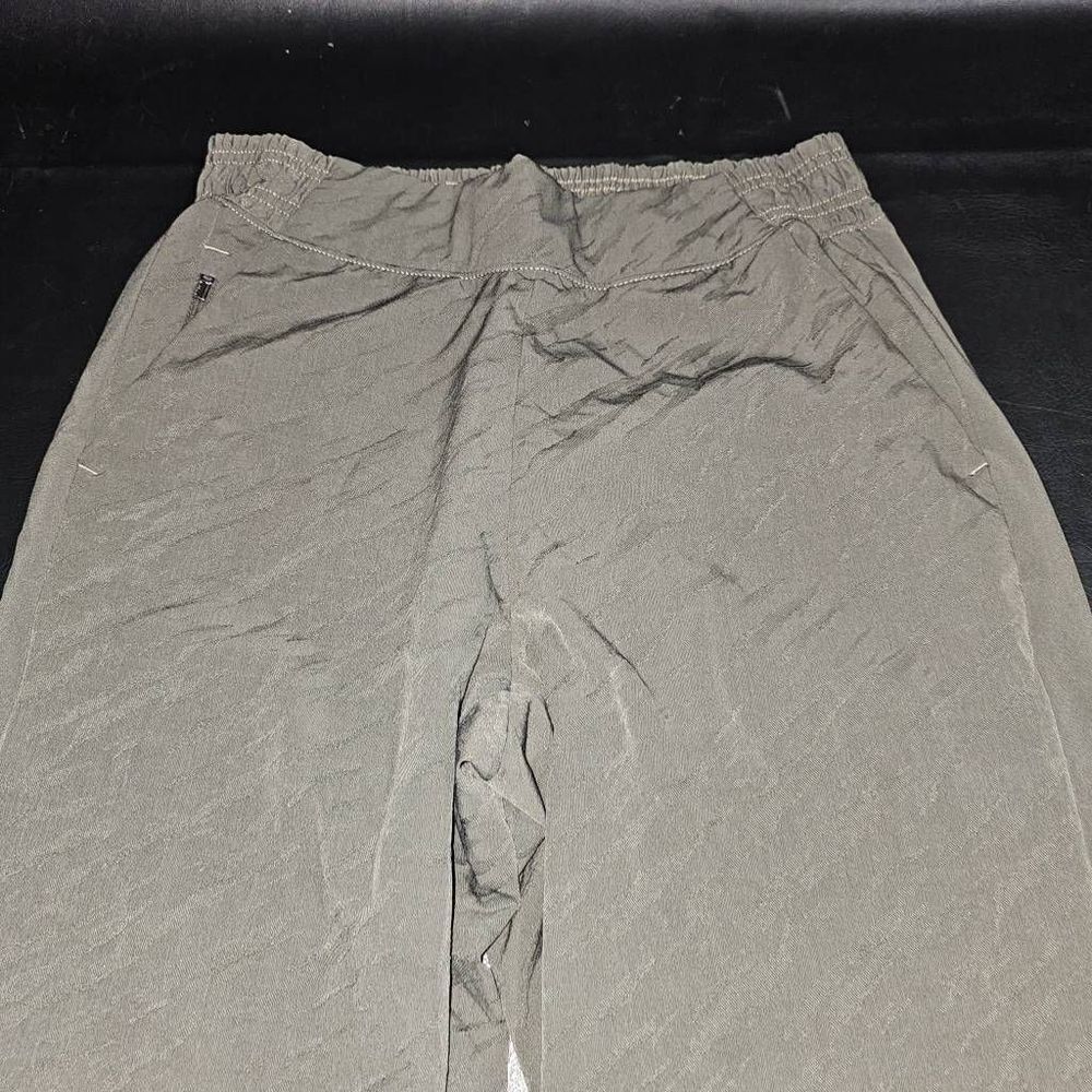 Athleta Womens Olive Green Brooklyn Textured Jogger Pants 6 - Picture 4 of 7